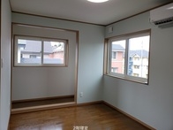 knikaisinnsitu-thumb.jpg